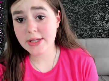 female cam girl emilia_me image #1217111