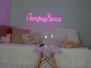 female cam girl jeangreybianca image #3473480