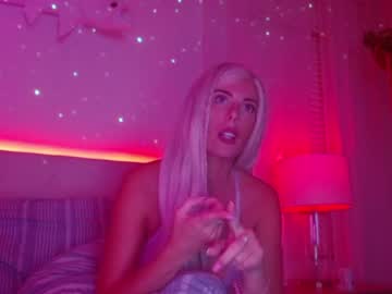 female cam girl catberg image #2227636