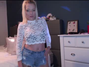 female cam girl laceycoffeegirl image #2535941