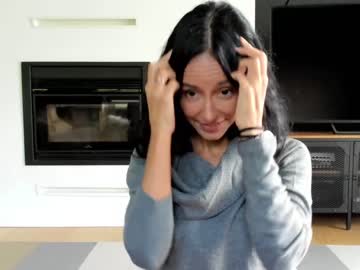 female cam girl miiiawallace image #2751876