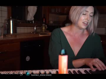 female cam girl tantric_eden_ image #2062436