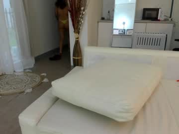 female cam girl dulceyjohn image #2760092
