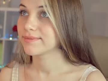 female cam girl mia_milagros image #1609689