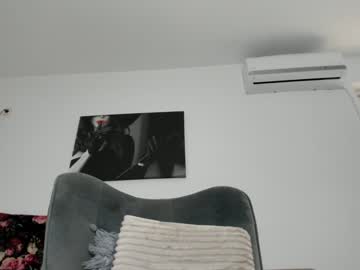 female cam girl 9harlotte99 image #2407782