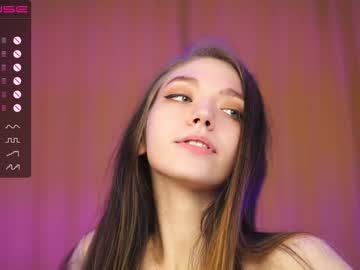 female cam girl angels_kiss image #2675480