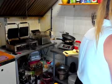 female cam couple dirtypub image #2961587