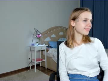 female cam girl asemiluna image #254783