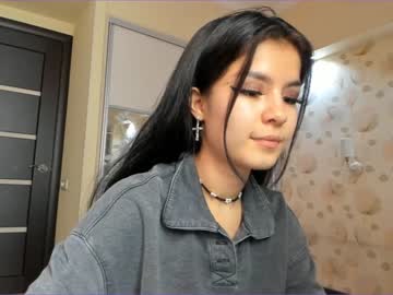 female cam girl akino_17 image #370692