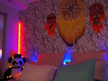 female cam tranny foxyirene image #3643384