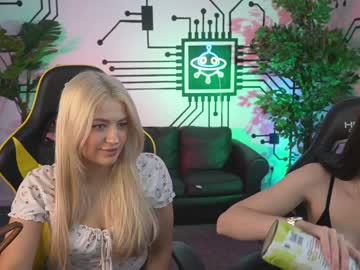 female cam couple anabel054 image #3015242