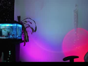 female cam girl nebamazee image #934702