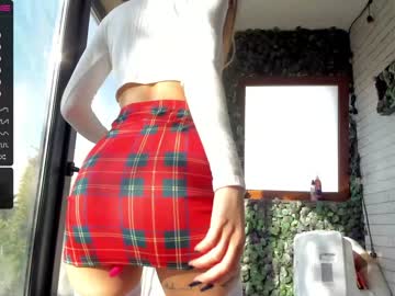 female cam girl sassyt33n image #2982685