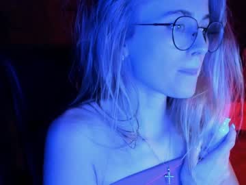 female cam girl linellali image #2913999