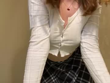 female cam girl versace_gold__ image #3929852