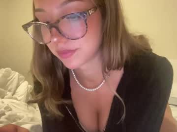 female cam girl kennaunlocked image #4083004