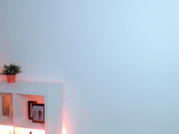 female cam girl emmi_rosee image #592819