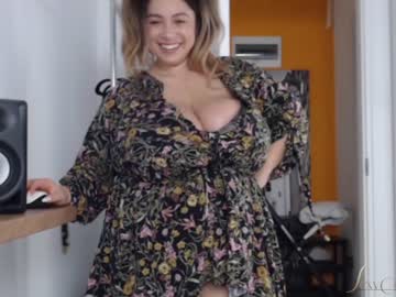 female cam girl sexycreolyta4u image #2172865