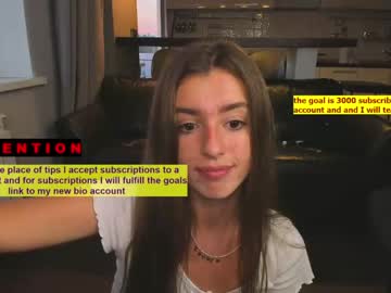 female cam girl coy_amina image #2346537