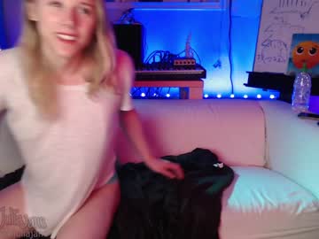 female cam tranny realjuliajane image #950002
