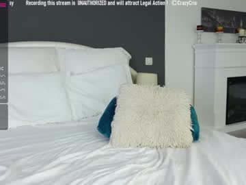 female cam girl crazycrissy image #2053999