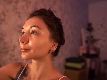 female cam girl kronniekray image #996847