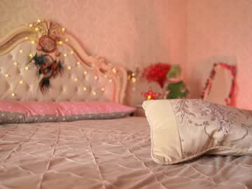 female cam girl pussy__money__weed image #2314534