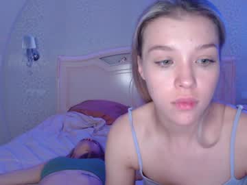 female cam couple amy__haris image #2368914