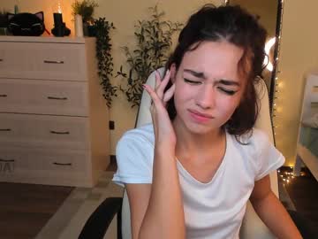 female cam girl ella_flar_ image #2812574