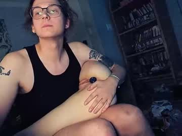 female cam couple eeeteex image #1321664