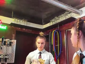 female cam couple dirtypub image #2016187
