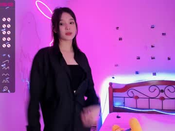 female cam girl aisneon image #1611472