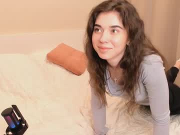 female cam girl katiebarfield image #4081663