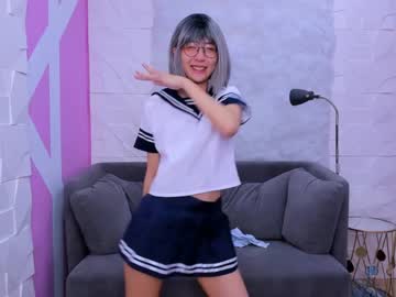 female cam girl kim_nayeon_ image #2896053