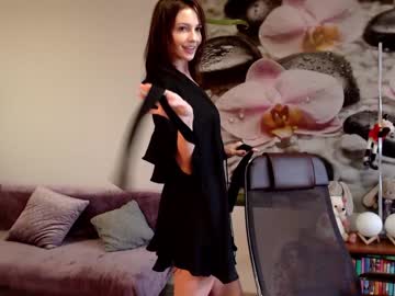 female cam girl jennycutey image #561194