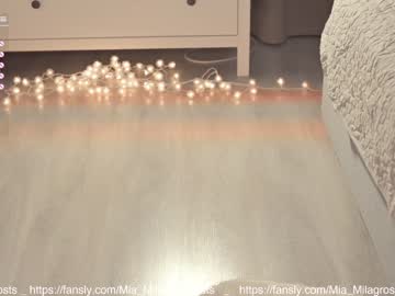 female cam girl mia_milagros image #2735913