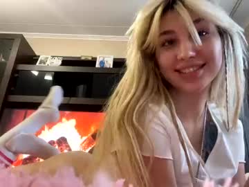 female cam couple kristenflame image #541118