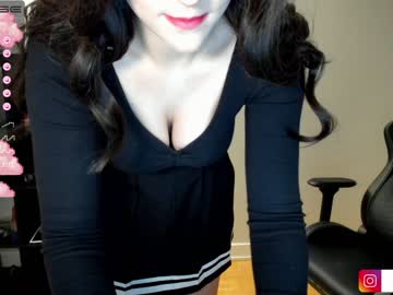 female cam girl alexa_dream image #2742412