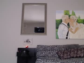 female cam couple virtualplayground image #1070193