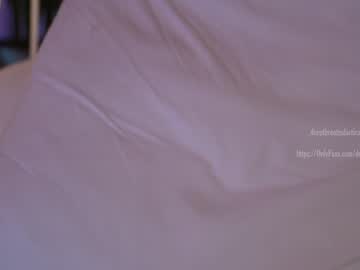 female cam girl _deepthroatgalactica image #1054672