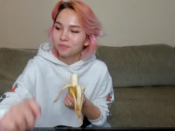 female cam girl karinalin18 image #3691473