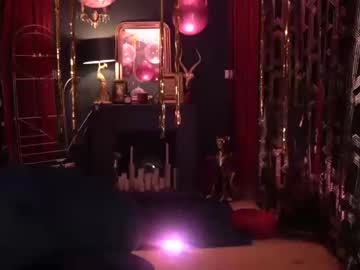 female cam girl lucieoude_ image #504290