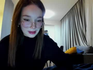 female cam girl ellie_leen image #1134825