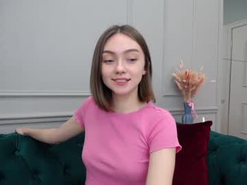 female cam girl adelewilson__ image #283283