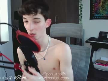 female cam man ethanlustx image #2140561