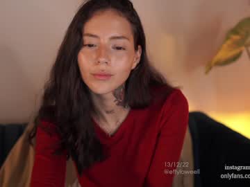 female cam girl effyloweell image #3295981