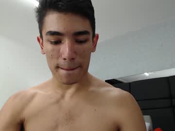 female cam man noah_oz image #16695