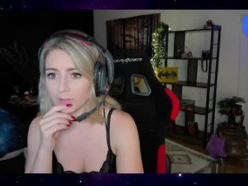 female cam girl kimilee22 image #2577003