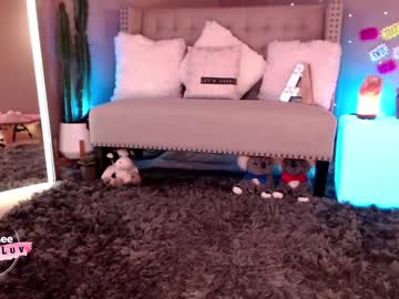 female cam girl aubrilee image #2297949