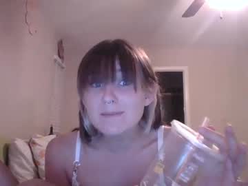 female cam girl pixxxiebby image #2379589